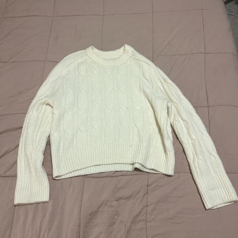 Abercrombie & Fitch Sweater size Small